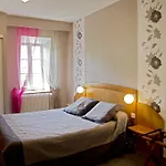 Saint Fleuret Hotel 2*