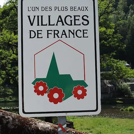 فندق Saint Fleuret