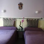 Hotel Saint Fleuret Estaing (Aveyron)
