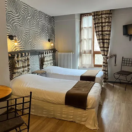 奥博格圣特福鲁特酒店 酒店